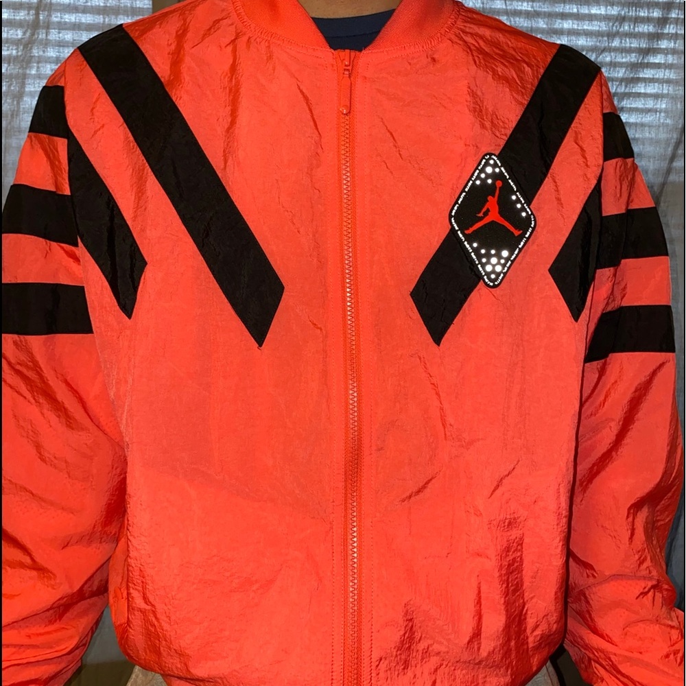 Jordans men’s legacy AJ6 Nylon jacket